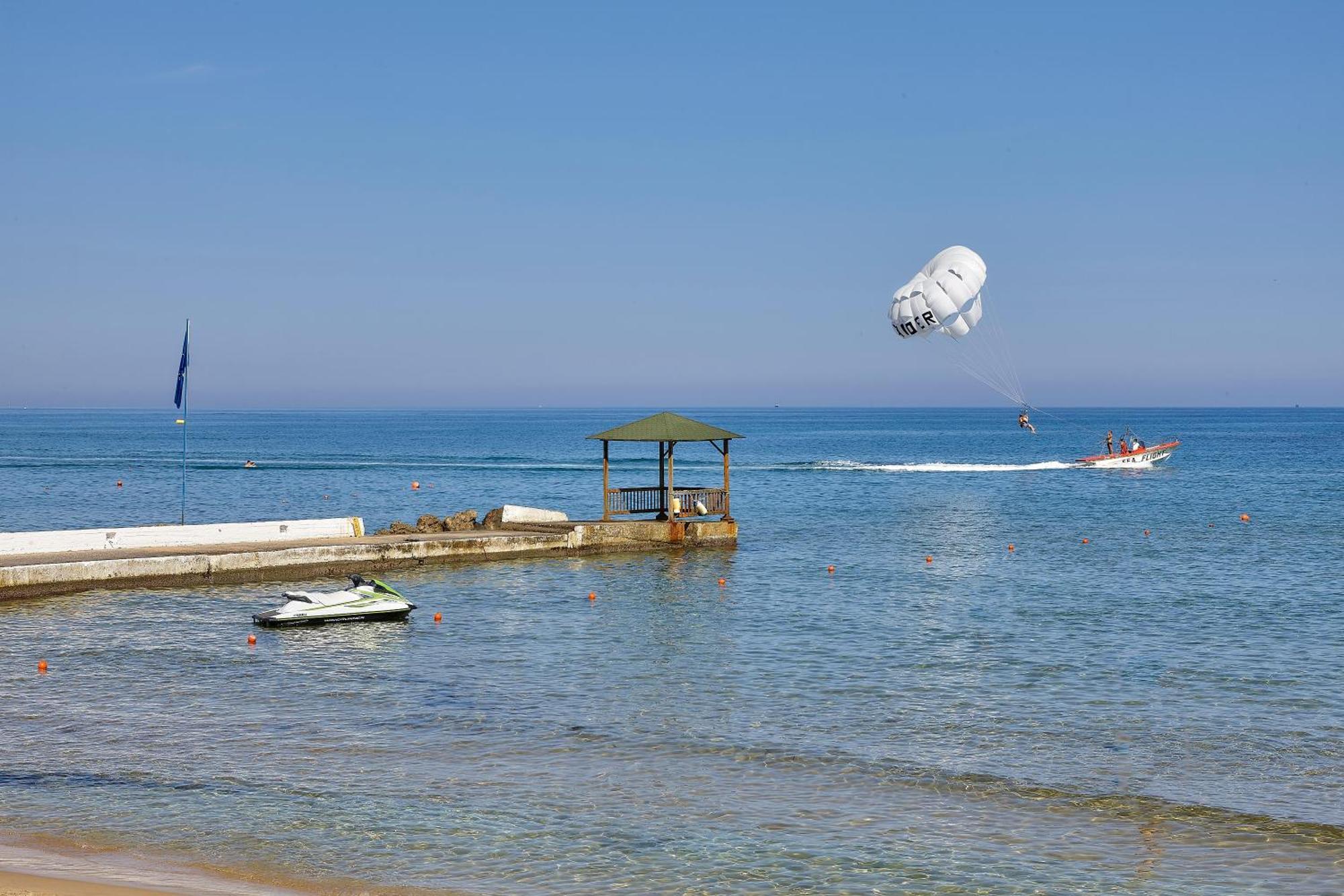 Alexander Beach Hotel&Village Resort Malia Exterior foto
