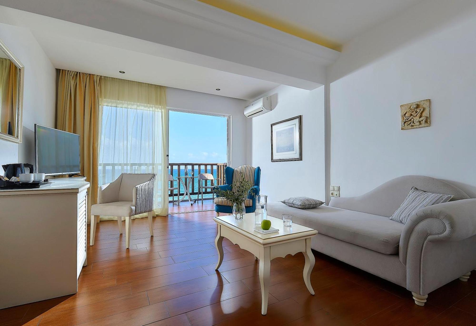 Alexander Beach Hotel&Village Resort Malia Exterior foto