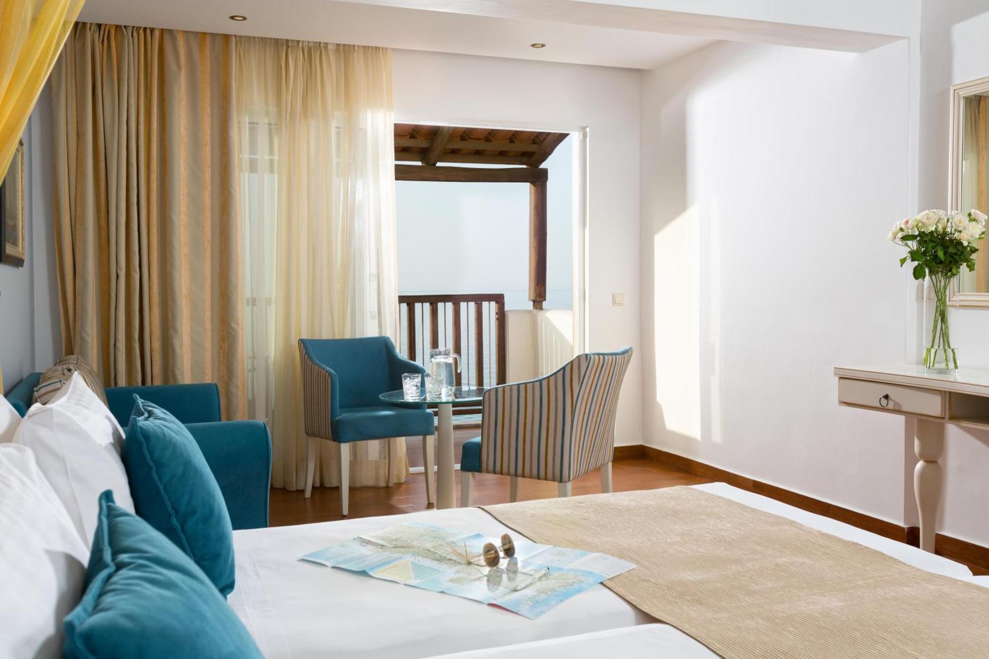 Alexander Beach Hotel&Village Resort Malia Exterior foto